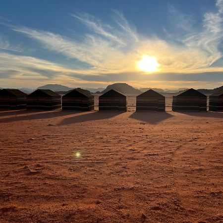 Wadi Rum Time Camp 外观 照片