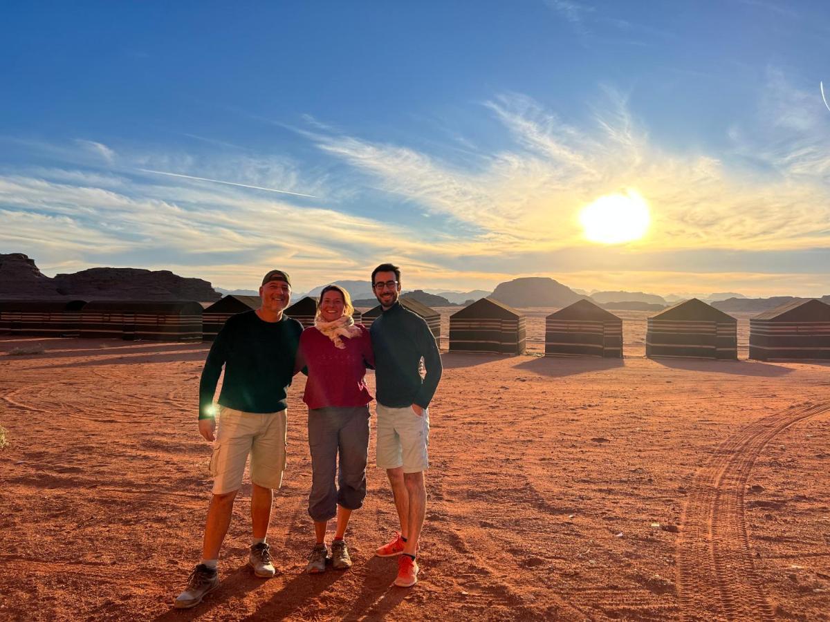Wadi Rum Time Camp 外观 照片