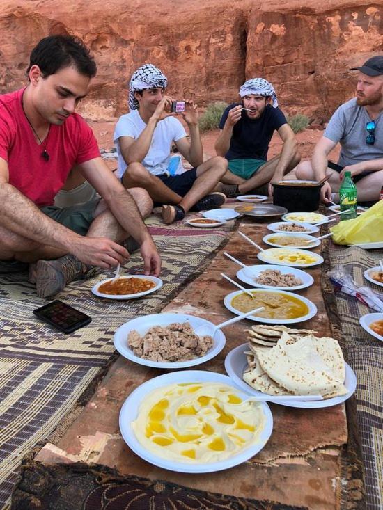 Wadi Rum Time Camp 外观 照片